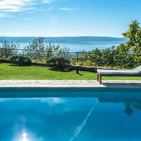Vrh Knjezaka - With Heated Pool
