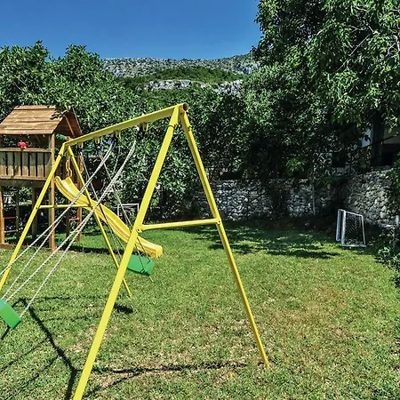 빌라 Vrh Knjezaka - With Heated Pool Kaštel Kambelovac