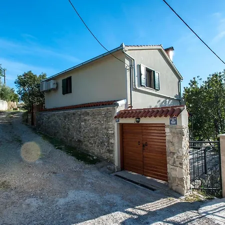 Vrh Knjezaka - With Heated Pool *